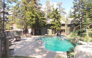 Warm & Inviting Mountain Retreat with Pool, Sauna, and Loft - Mammoth Lakes, California