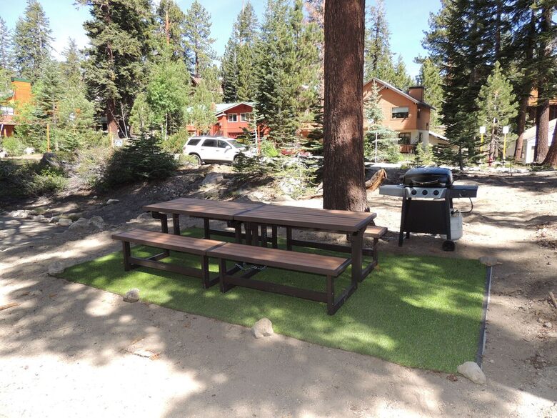 Warm & Inviting Mountain Retreat with Pool, Sauna, and Loft - Mammoth Lakes, California