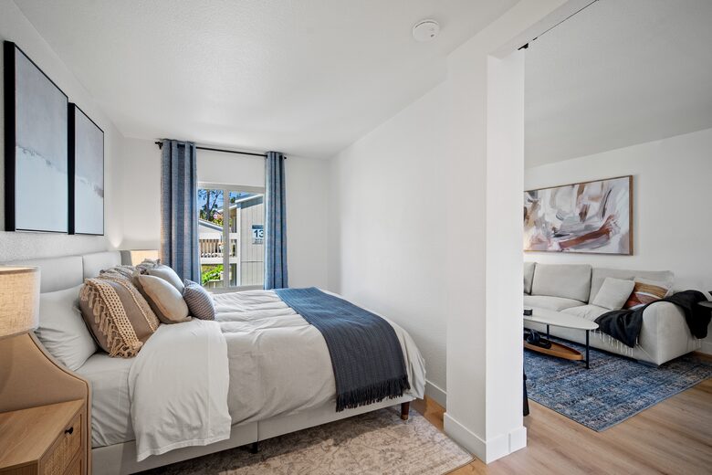 Modern Coastal Escape In Monterey Near Carmel - Monterey, California