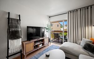 Modern Coastal Escape In Monterey Near Carmel - Monterey, California