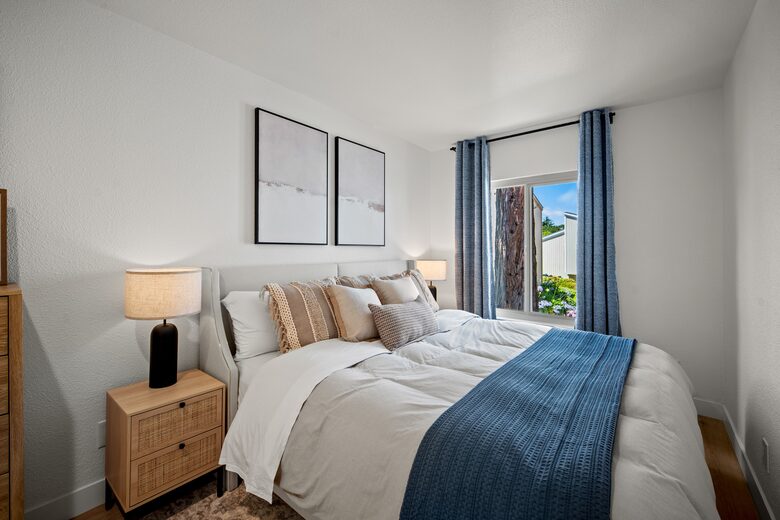 Modern Coastal Escape In Monterey Near Carmel - Monterey, California
