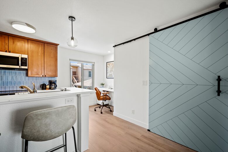 Modern Coastal Escape In Monterey Near Carmel - Monterey, California