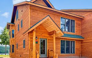 Elegant Escape in the Heart of the Adirondacks - Inlet, New York