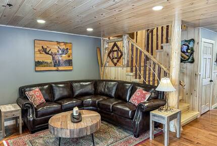 Elegant Escape in the Heart of the Adirondacks - Inlet, New York