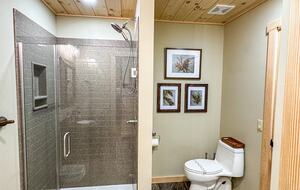 Elegant Escape in the Heart of the Adirondacks - Inlet, New York