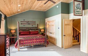 Elegant Escape in the Heart of the Adirondacks - Inlet, New York