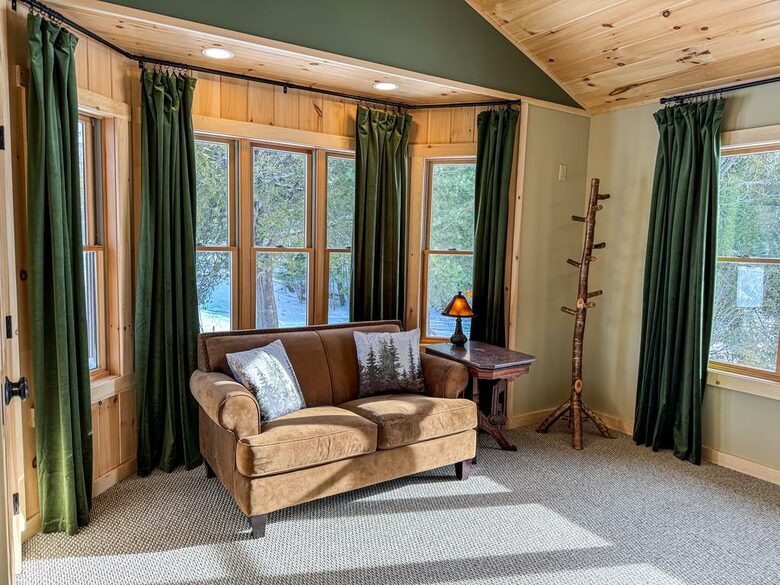 Elegant Escape in the Heart of the Adirondacks - Inlet, New York