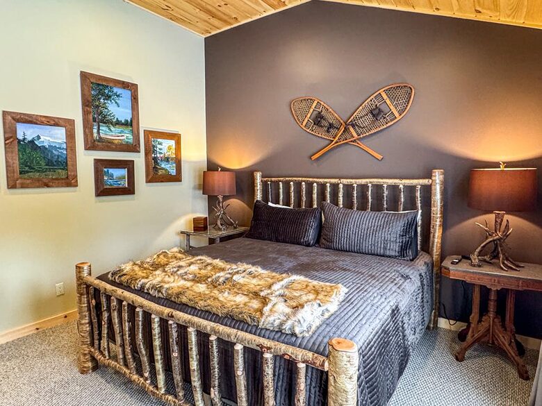 Elegant Escape in the Heart of the Adirondacks - Inlet, New York