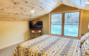 Elegant Escape in the Heart of the Adirondacks - Inlet, New York