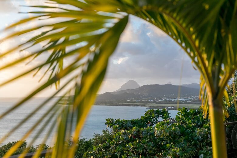 Clifftop Escape with Ocean Views and Private Pool - Vieux Fort, Saint Lucia