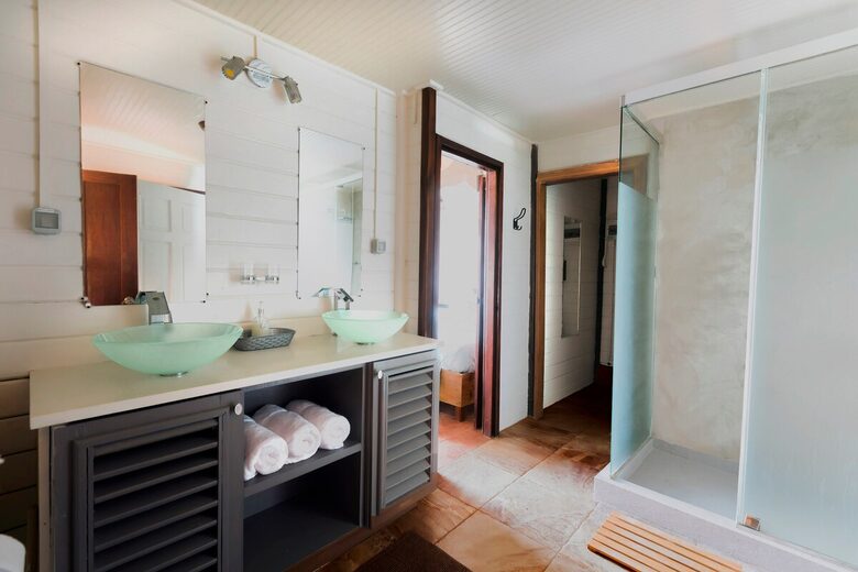 Clifftop Escape with Ocean Views and Private Pool - Vieux Fort, Saint Lucia