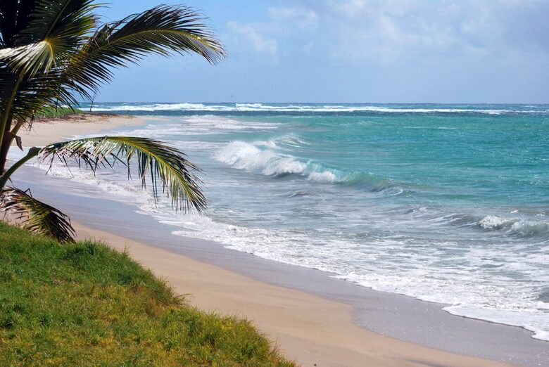 Clifftop Escape with Ocean Views and Private Pool - Vieux Fort, Saint Lucia