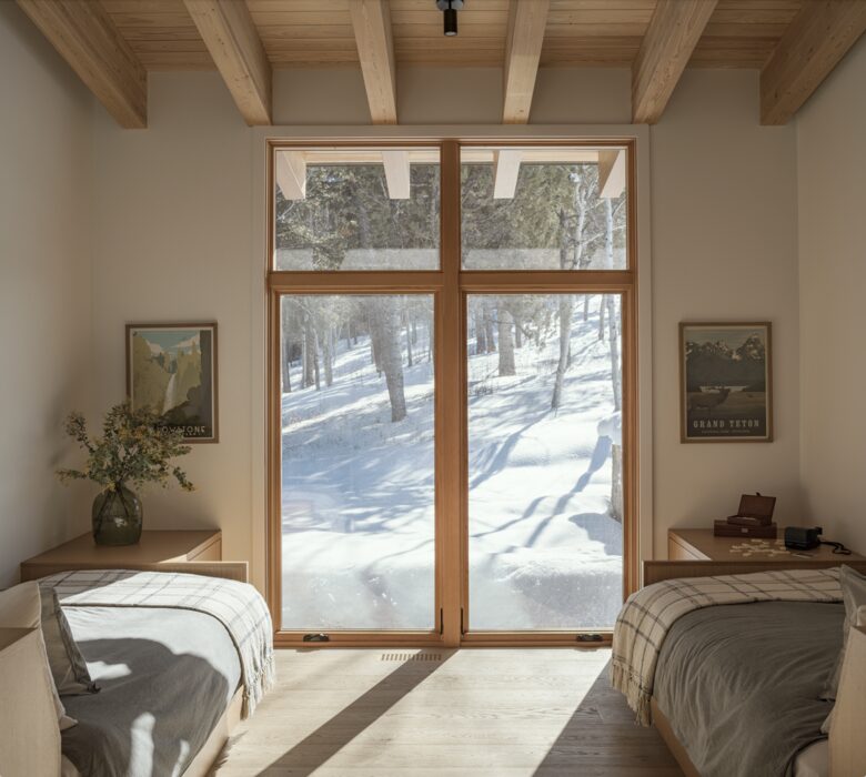 Contemporary Mountain Elegance in Victor’s Scenic Teton Valley - 45 minutes from Jackson Hole - Victor, Idaho