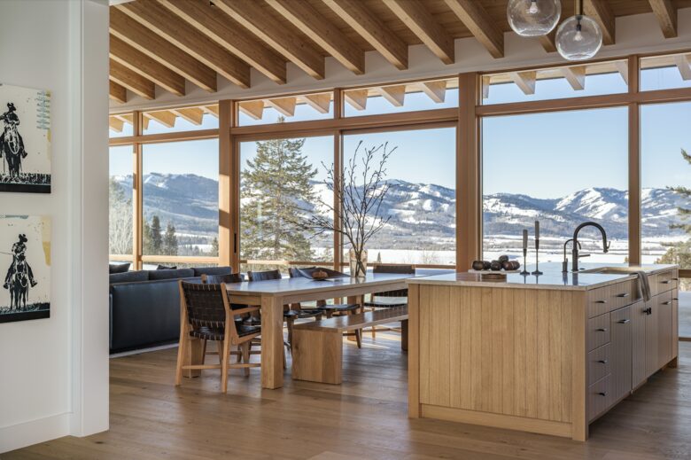 Contemporary Mountain Elegance in Victor’s Scenic Teton Valley - 45 minutes from Jackson Hole - Victor, Idaho