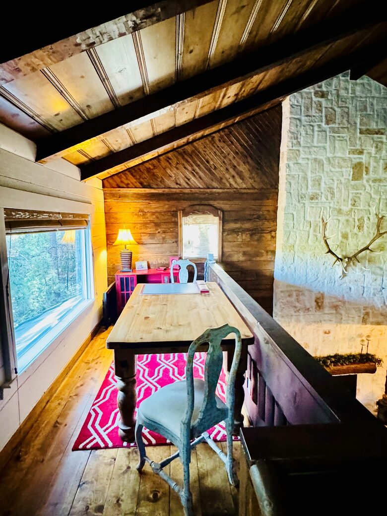 Office or game area; loft area with views