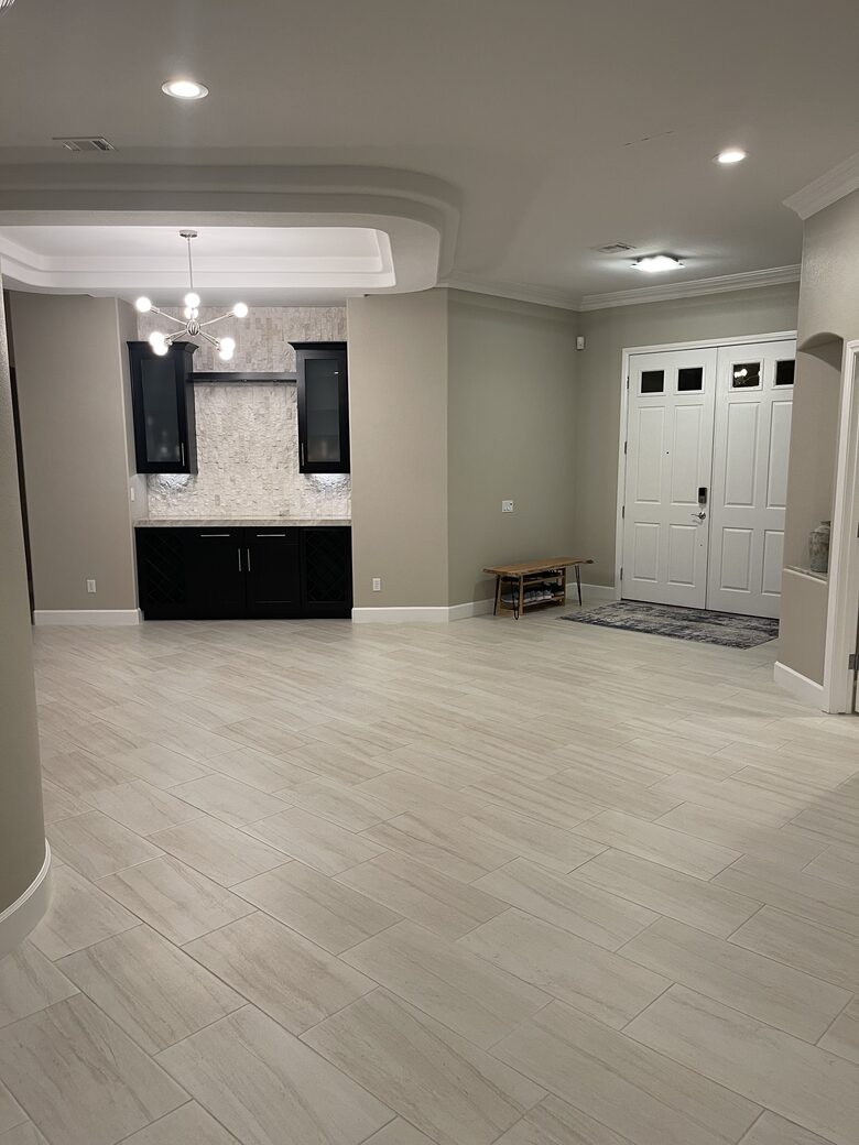 Entry and Bar