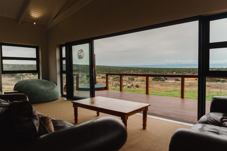 Exclusive Off-Grid Lodge Near Addo National Park - Addo, South Africa