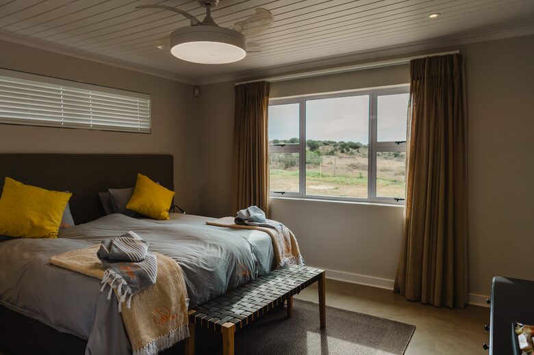 Exclusive Off-Grid Lodge Near Addo National Park - Addo, South Africa
