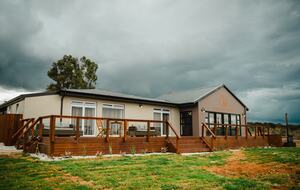 Exclusive Off-Grid Lodge Near Addo National Park - Addo, South Africa