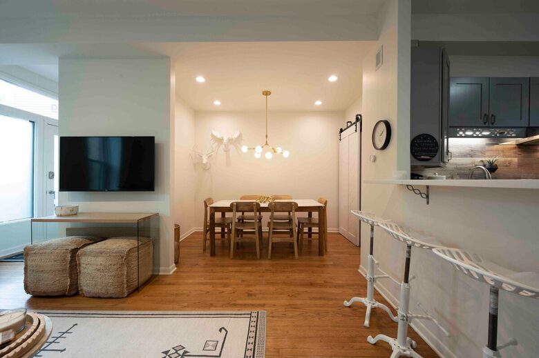 Stylish City Retreat in the Heart of Bucktown - Chicago, Illinois