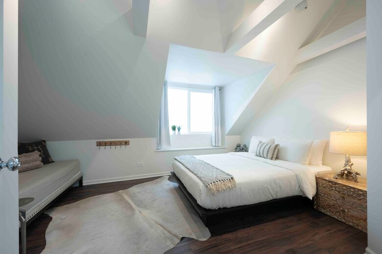 Stylish City Retreat in the Heart of Bucktown - Chicago, Illinois