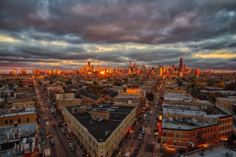 Stylish City Retreat in the Heart of Bucktown - Chicago, Illinois