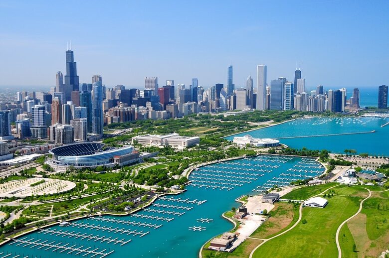 Stylish City Retreat in the Heart of Bucktown - Chicago, Illinois