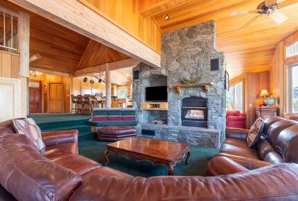 Elegant Big Bear Retreat on 2 Private Acres - Big Bear, California