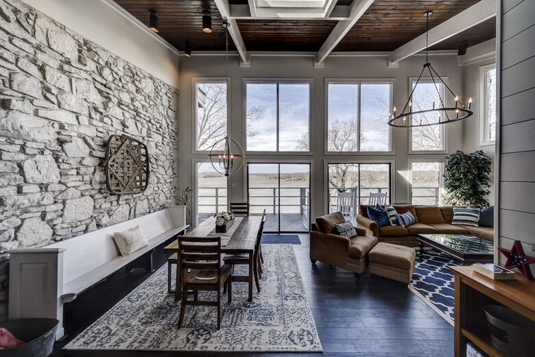 Stylish Lakeside Haven Near Nashville - Old Hickory, Tennessee