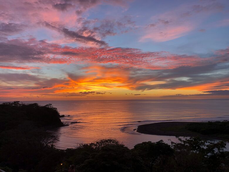 Tranquil Twin Villas Between Two Beaches - Nosara, Costa Rica