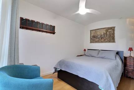 Stylish Apartment in the Heart of Paris - Paris, France