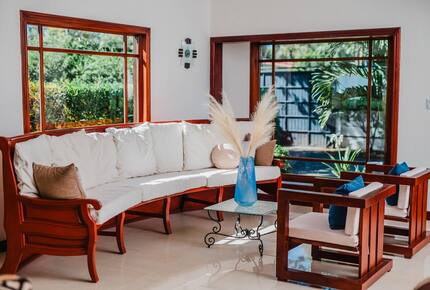 Private Managua Oasis with Sophisticated Outdoor Living - Managua, Nicaragua