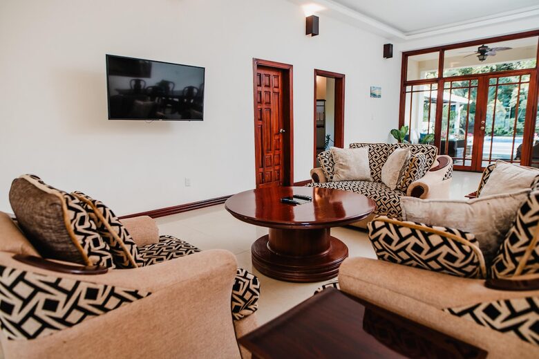 Private Managua Oasis with Sophisticated Outdoor Living - Managua, Nicaragua