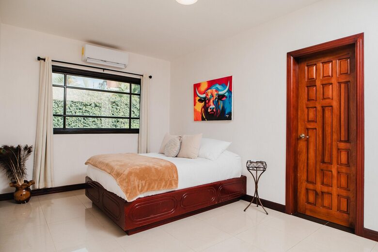 Private Managua Oasis with Sophisticated Outdoor Living - Managua, Nicaragua