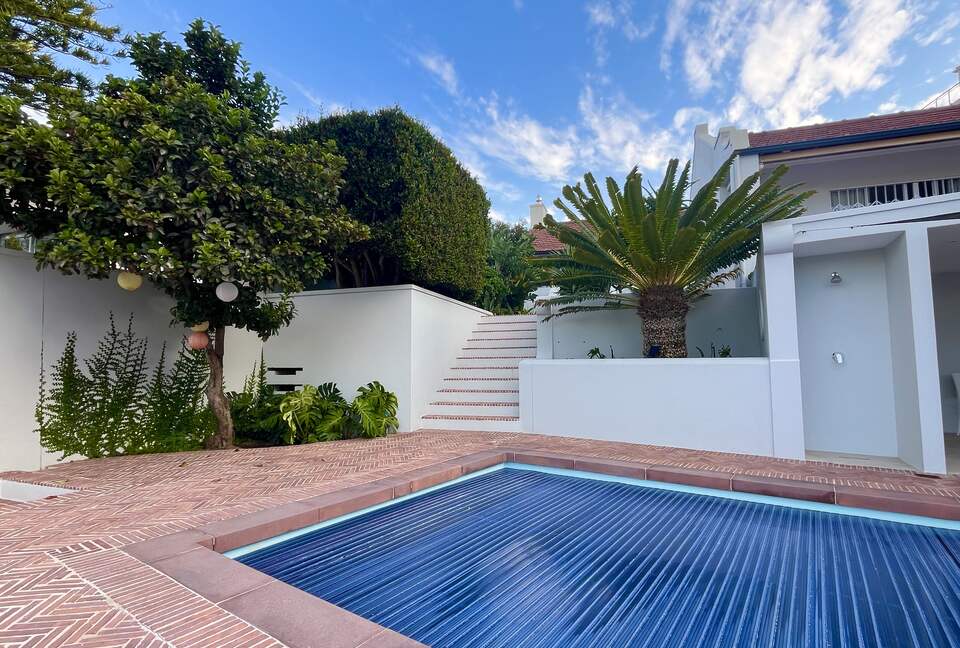 Elegant Cape Town Residence with Pool, Sauna & Outdoor Entertaining - Cape Town, South Africa