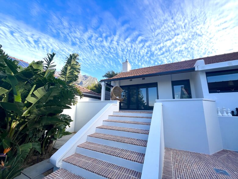 Elegant Cape Town Residence with Pool, Sauna & Outdoor Entertaining - Cape Town, South Africa