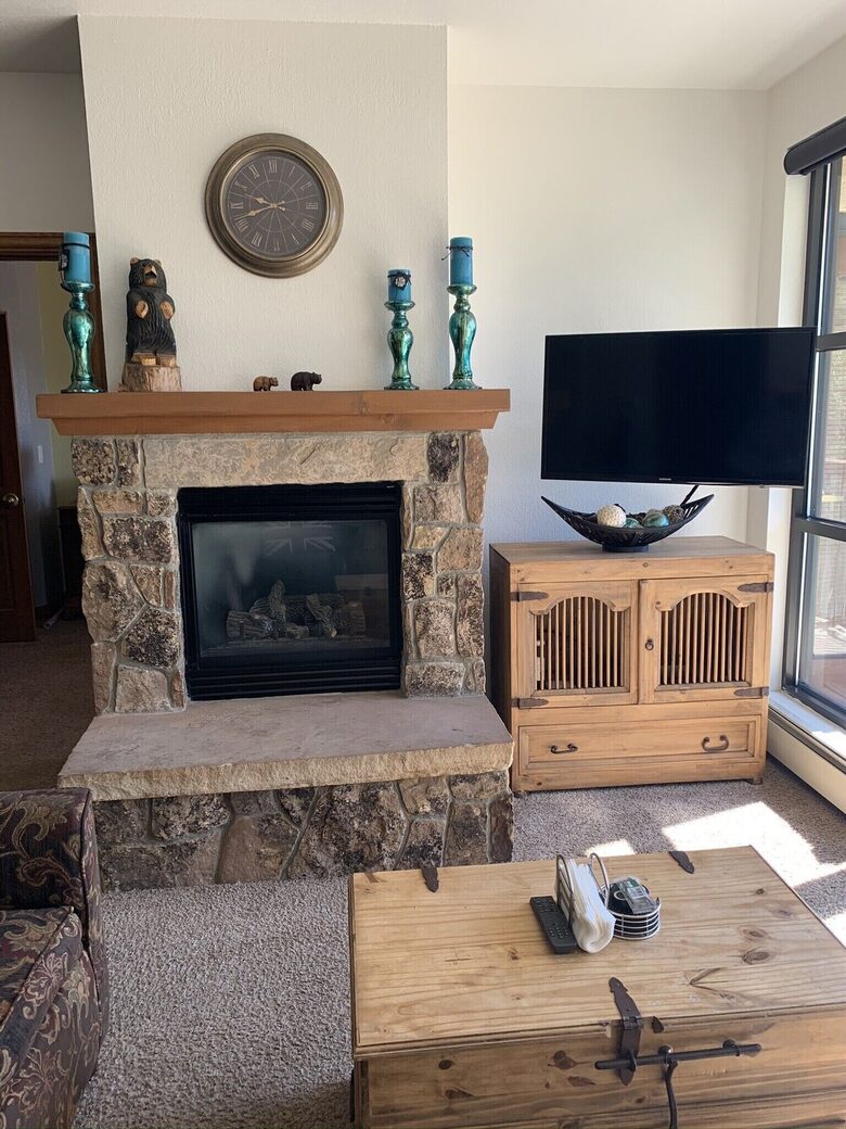 Stylish Condo Steps from Beaver Creek Access - Avon, Colorado