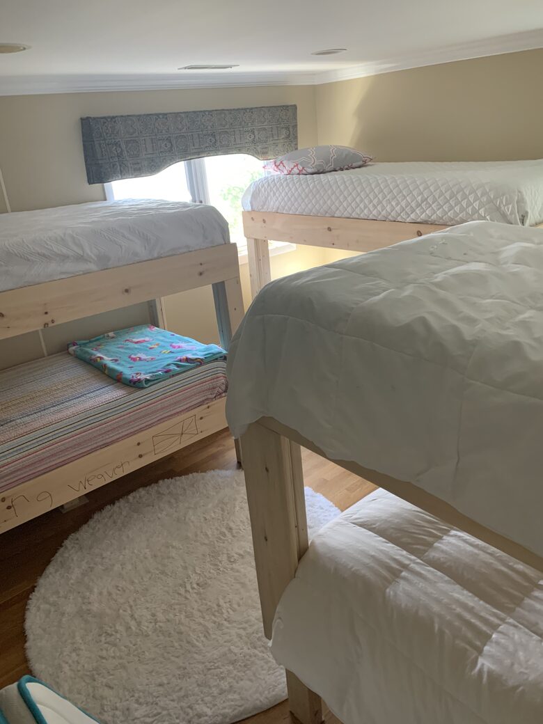Charming Mountain-Top Haven Minutes from Downtown Chattanooga - Signal Mountain, Tennessee