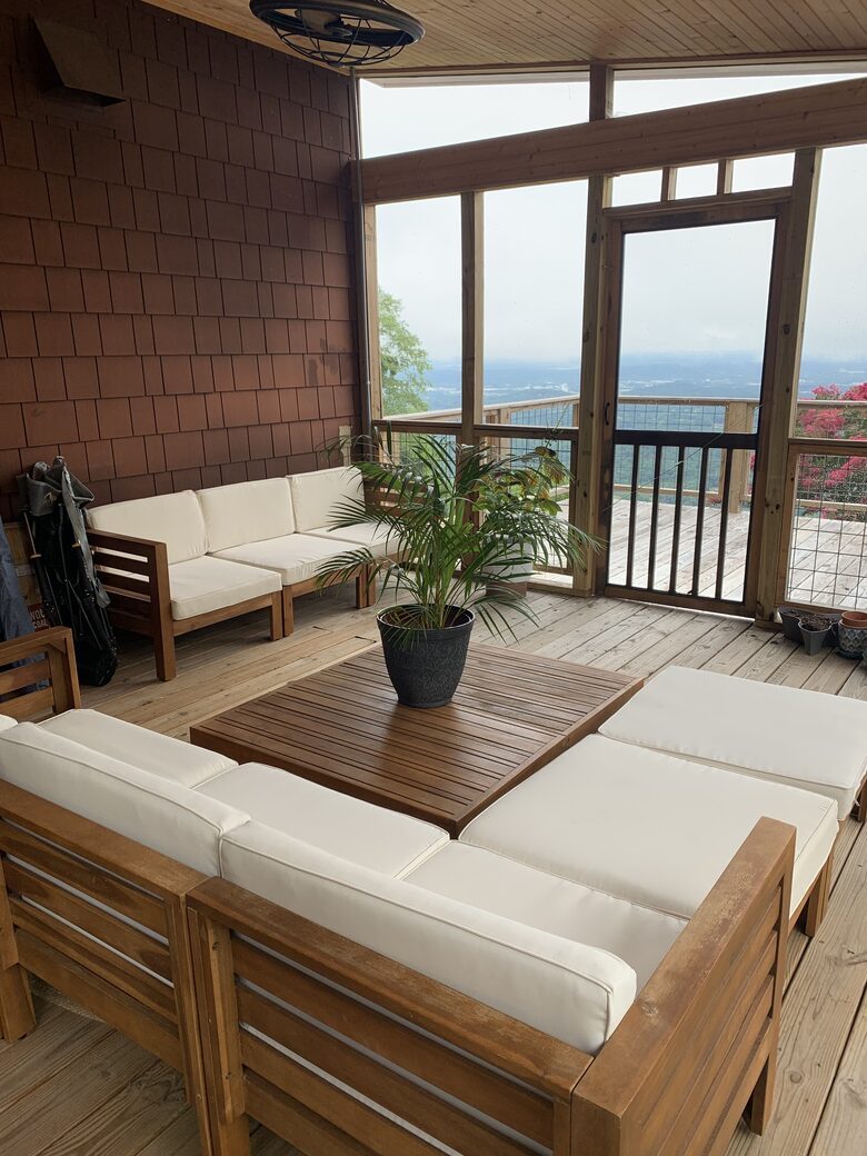 Charming Mountain-Top Haven Minutes from Downtown Chattanooga - Signal Mountain, Tennessee