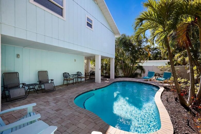 Tranquil Elegance on Anna Maria Island’s North End - Anna Maria, Florida