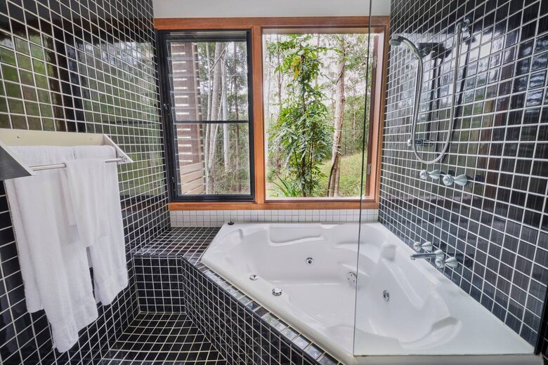 Border Ranges Retreat with Elevated Views - Smiths Creek, Australia