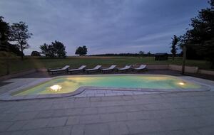 Elegant 18th-Century Restored Barn with Pool in Rural France - Verrières, Champniers, France