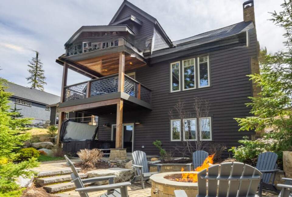 Three-Story Mountain Escape in the Heart of Suncadia - Cle Elum, Washington