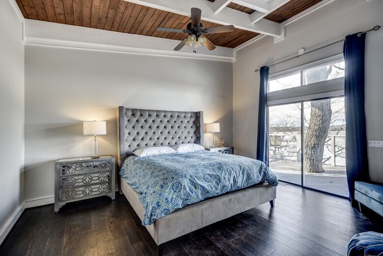 Stylish Lakeside Haven Near Nashville - Old Hickory, Tennessee