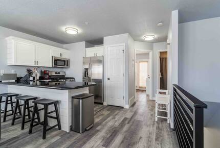 Cozy Mountain Escape 10 minutes from Powder Mountain Ski Resort! - Eden, Utah
