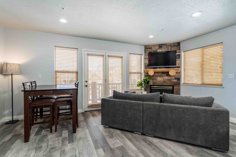 Cozy Mountain Escape 10 minutes from Powder Mountain Ski Resort! - Eden, Utah