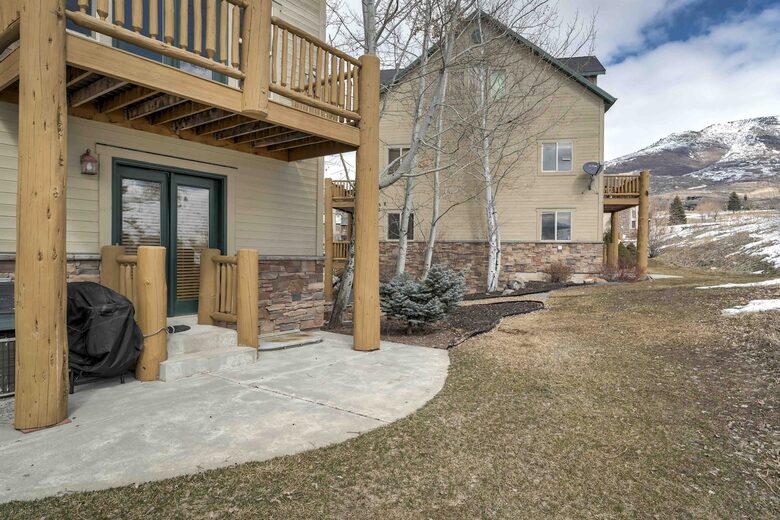 Cozy Mountain Escape 10 minutes from Powder Mountain Ski Resort! - Eden, Utah