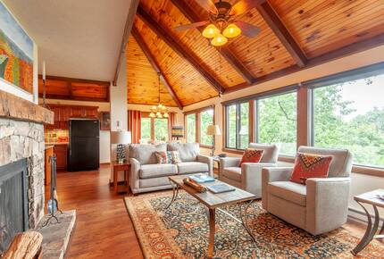 Three Ridges View Cabin - Wintergreen Resort, Virginia