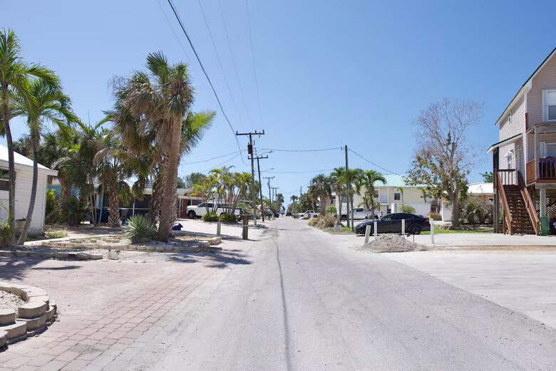 Sea La Vie - Fort Myers Beach, Florida