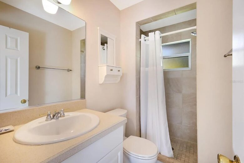 Tranquil Elegance on Anna Maria Island’s North End - Anna Maria, Florida
